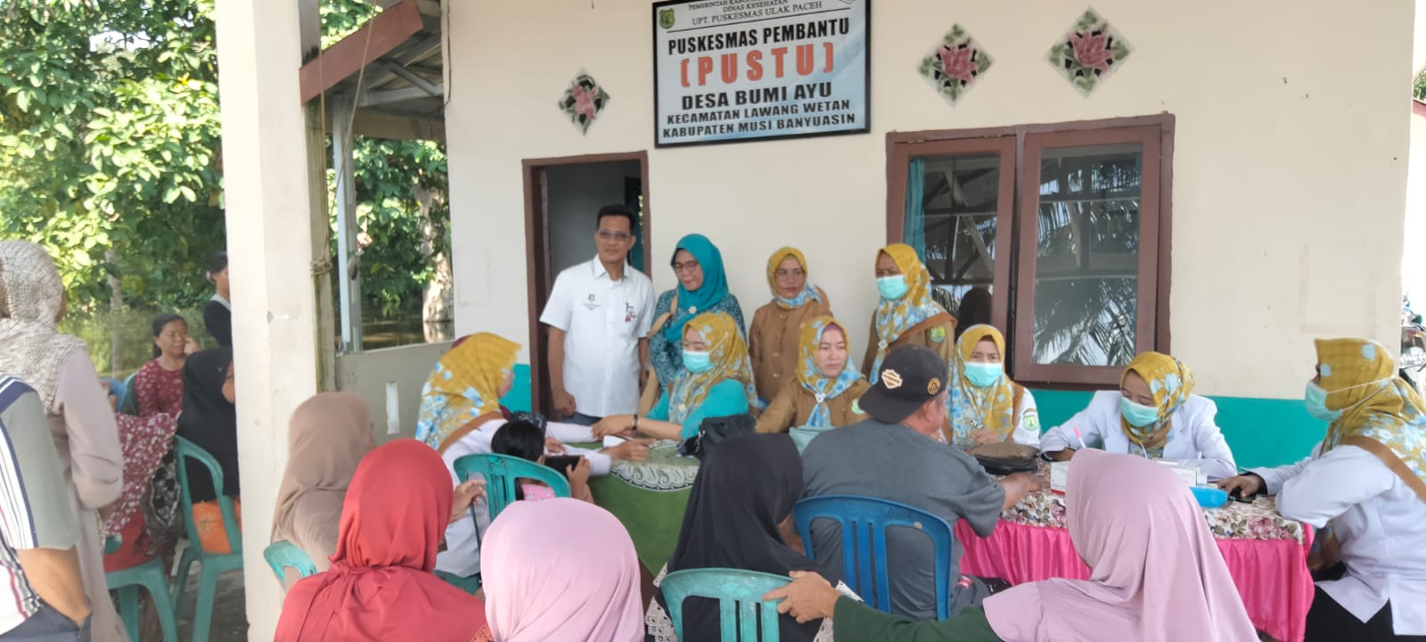 Situasi Banjir, Kades Bumi Ayu Cek Pelayanan Kesehatan Warga di Puskesmas Pembantu