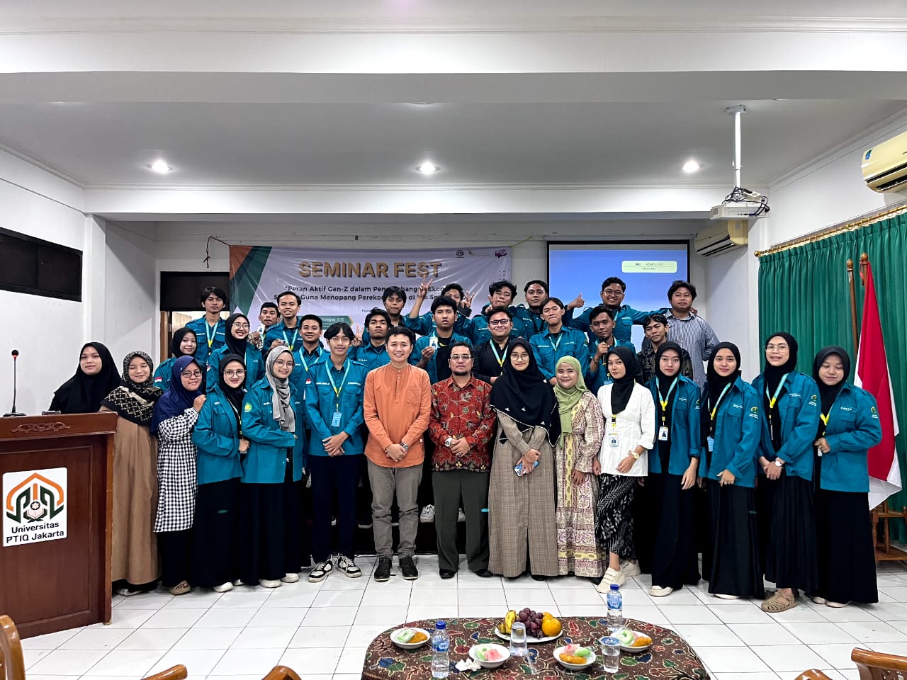 Peran Aktif Gen Z Dalam Pengembangan Ekonomi Syariah Guna Menopang Perekonomian di Era Society