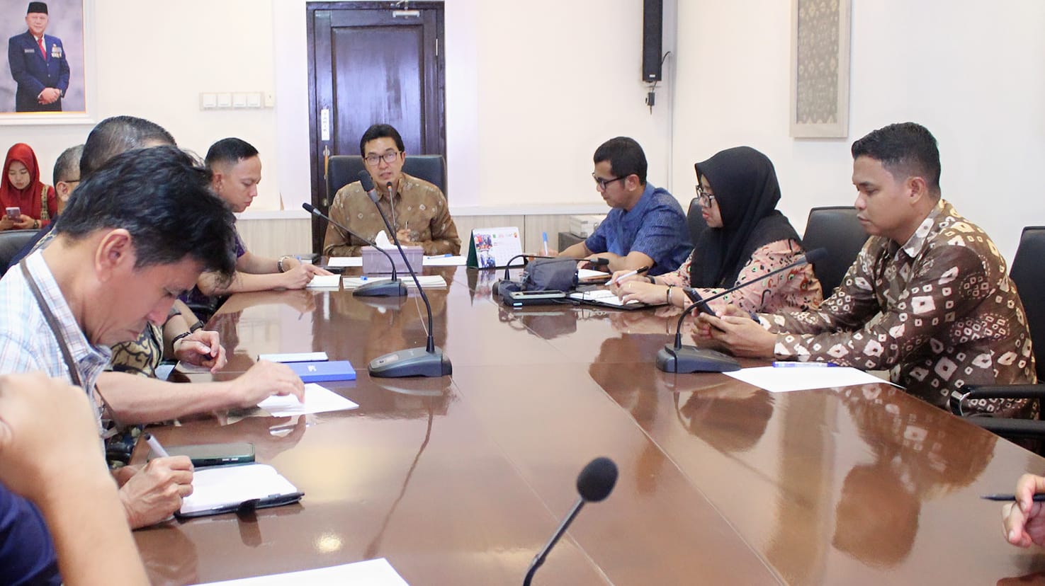 Pelanggan MEP di 14 Kecamatan akan Segera Beralih ke Jaringan PLN