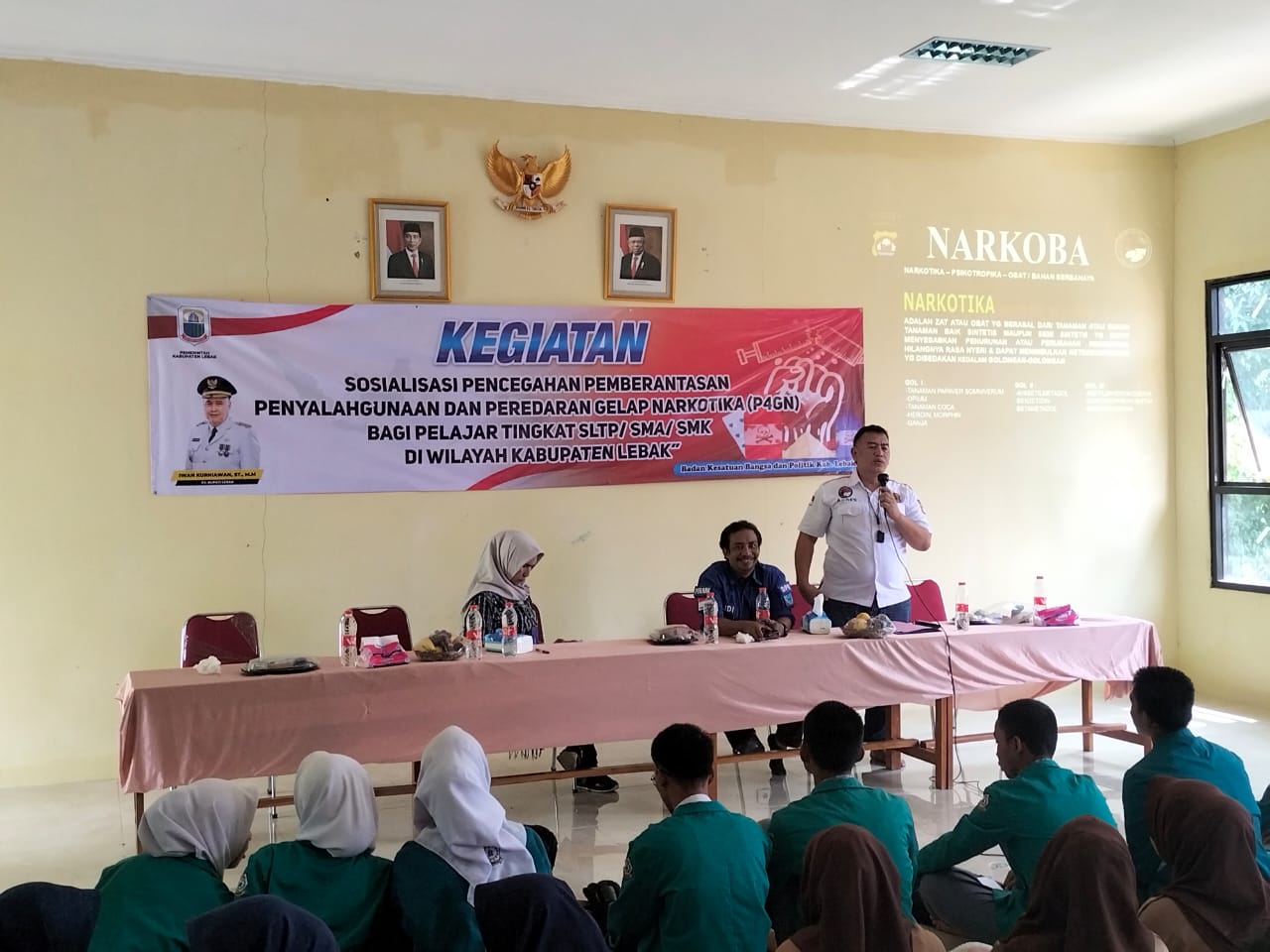 Guna Cegah  Peredaran Narkoba, Sat Resnarkoba Polres Lebak bersama BNNP Provinsi Banten Gelar Penyuluhan P4GN di SMKN I Leuwidamar