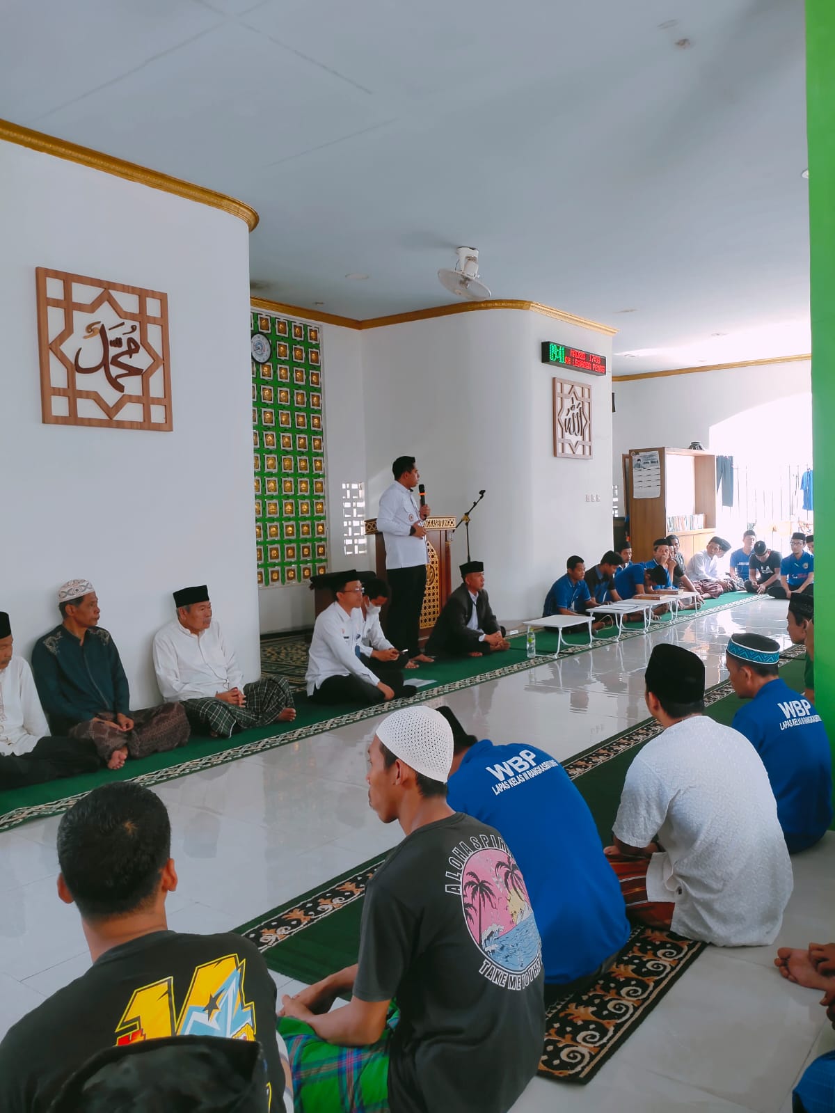 Dalam Kepempimpinan Perdananya Kalapas Kelas III Rangkasbitung Ikuti Pengajian Rutin bersama Santri WBP 