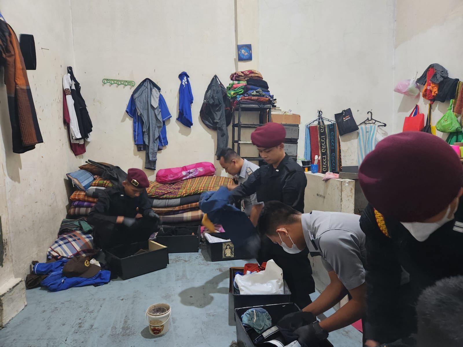 Guna Cegah Peredaran Narkoba Kamar Hunian WBP Lapas Kelas III Rangkasbitung Disidak Malam Hari