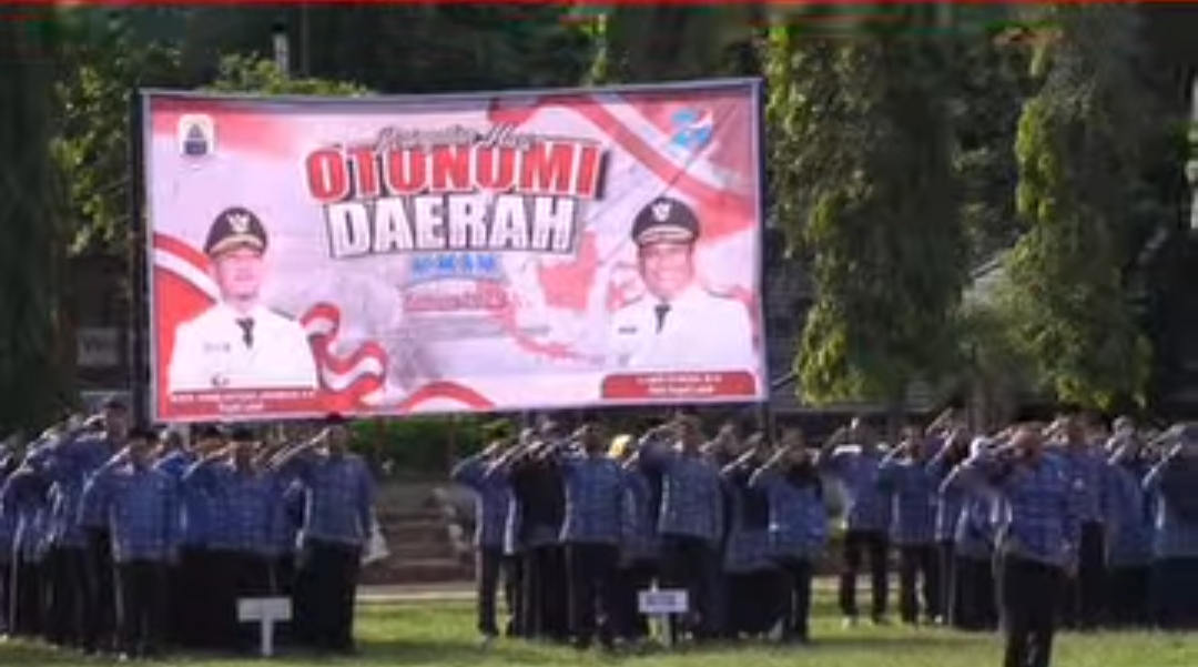 Bupati Lebak Moch Hasbi Asyidiki Jayabaya Pimpinan Upacara Peringatan Hari Otonomi Daerah XXIX Tahun 2025