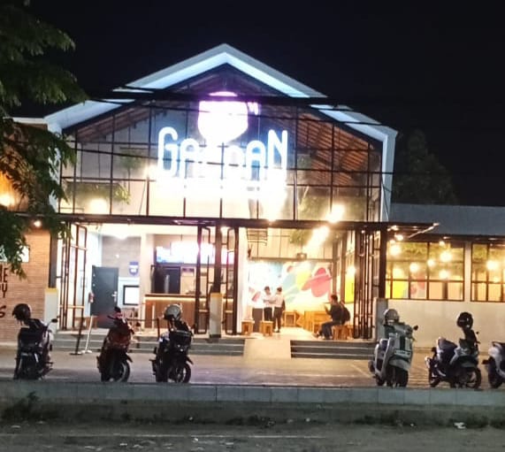 Dugaan Pelanggaran Ketenagakerjaan di Mie Gacoan Rangkasbitung: Upah di Bawah UMK dan Potongan Seragam