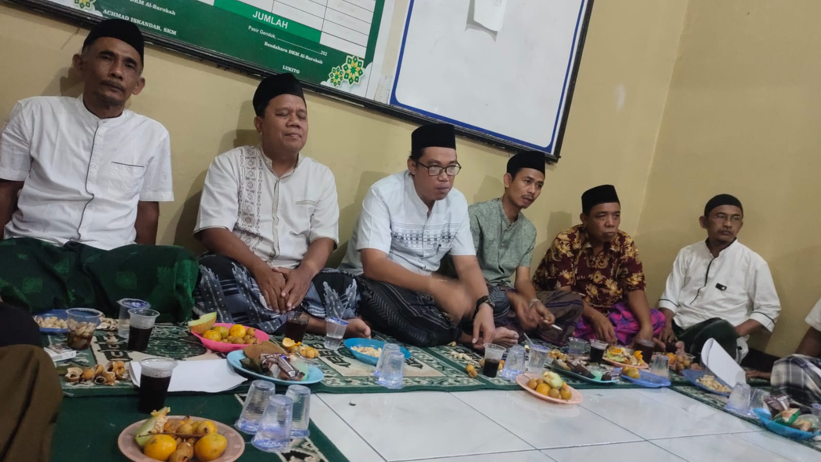 Dengan Kesederhanaan, Warga Pasir Gendok Rayakan Maulid Nabi Muhammad SAW