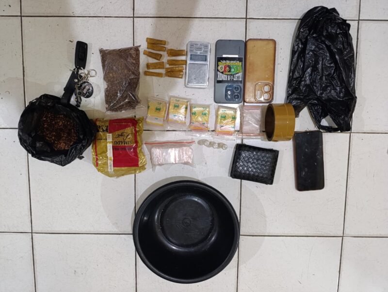 Dua Pemuda di Lebak Diciduk! Puluhan Paket Tembakau Diduga Sintetis Disita Polisi